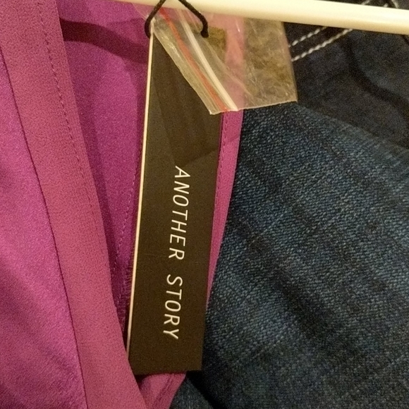 Stunning blouse - Picture 5 of 5